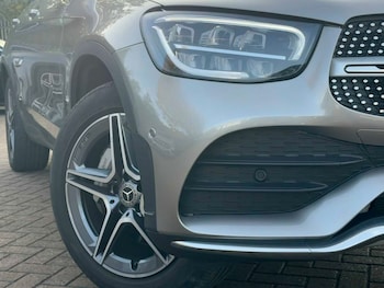 Used Mercedes-Benz GLC 2022 for sale - 76411207: Photo