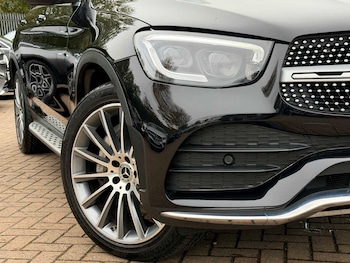 Used Mercedes-Benz GLC 2021 for sale - 76351611: Photo