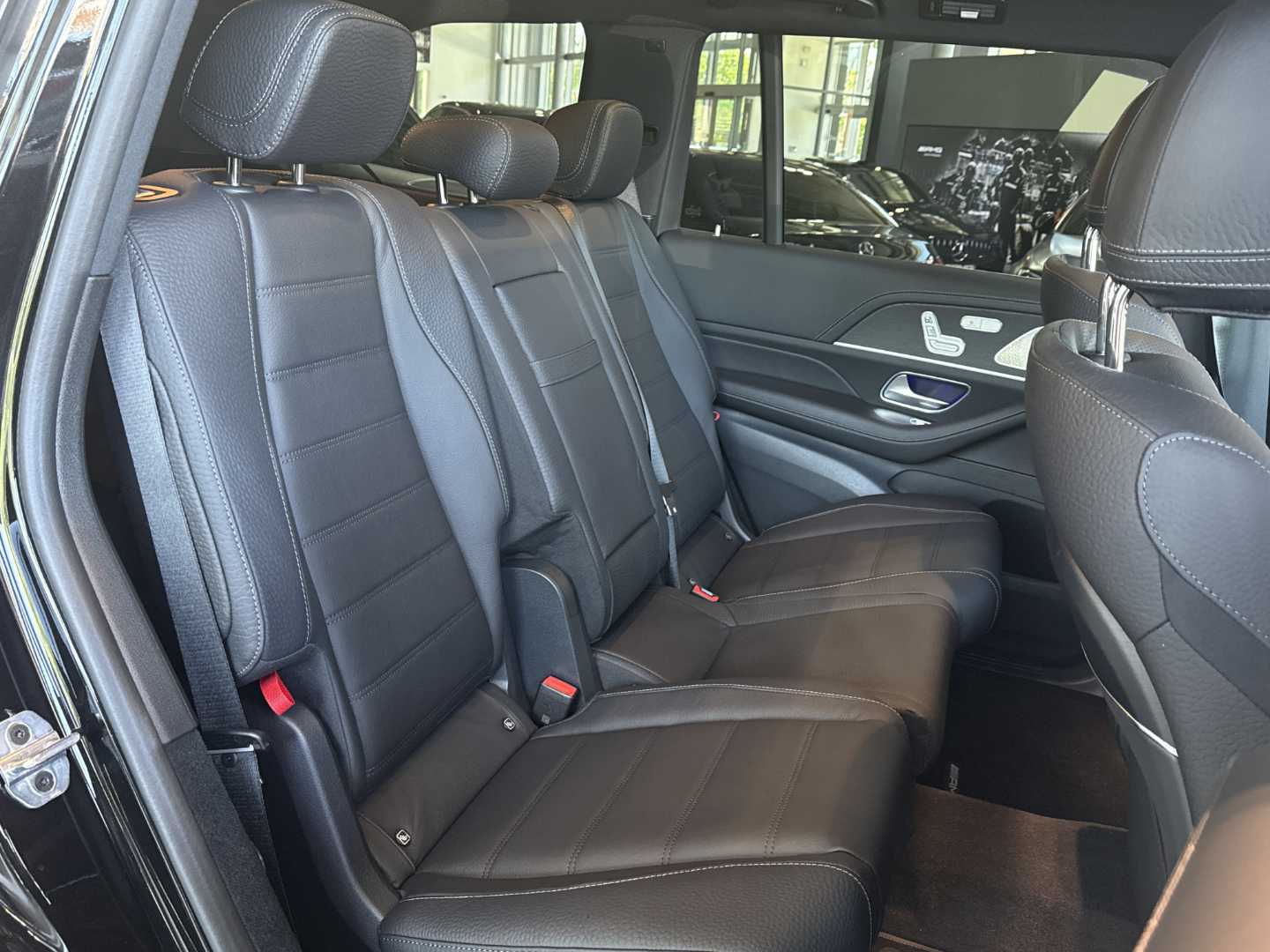 Used Mercedes-Benz GLS 2024 for sale - 76540879: Photo 34