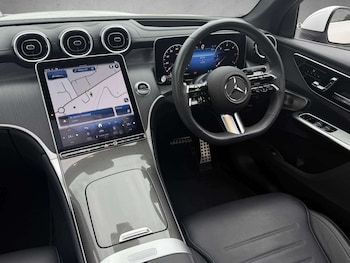 Used Mercedes-Benz GLC 2023 for sale - 79351801: Photo