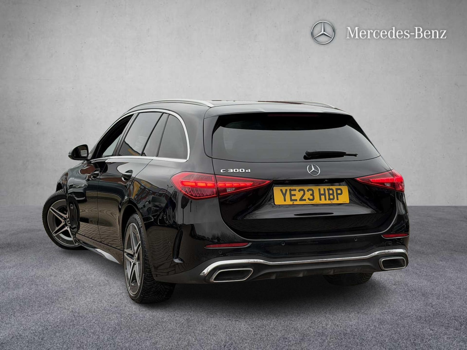 Used Mercedes-Benz C Class 2023 for sale - 77361270: Photo 2