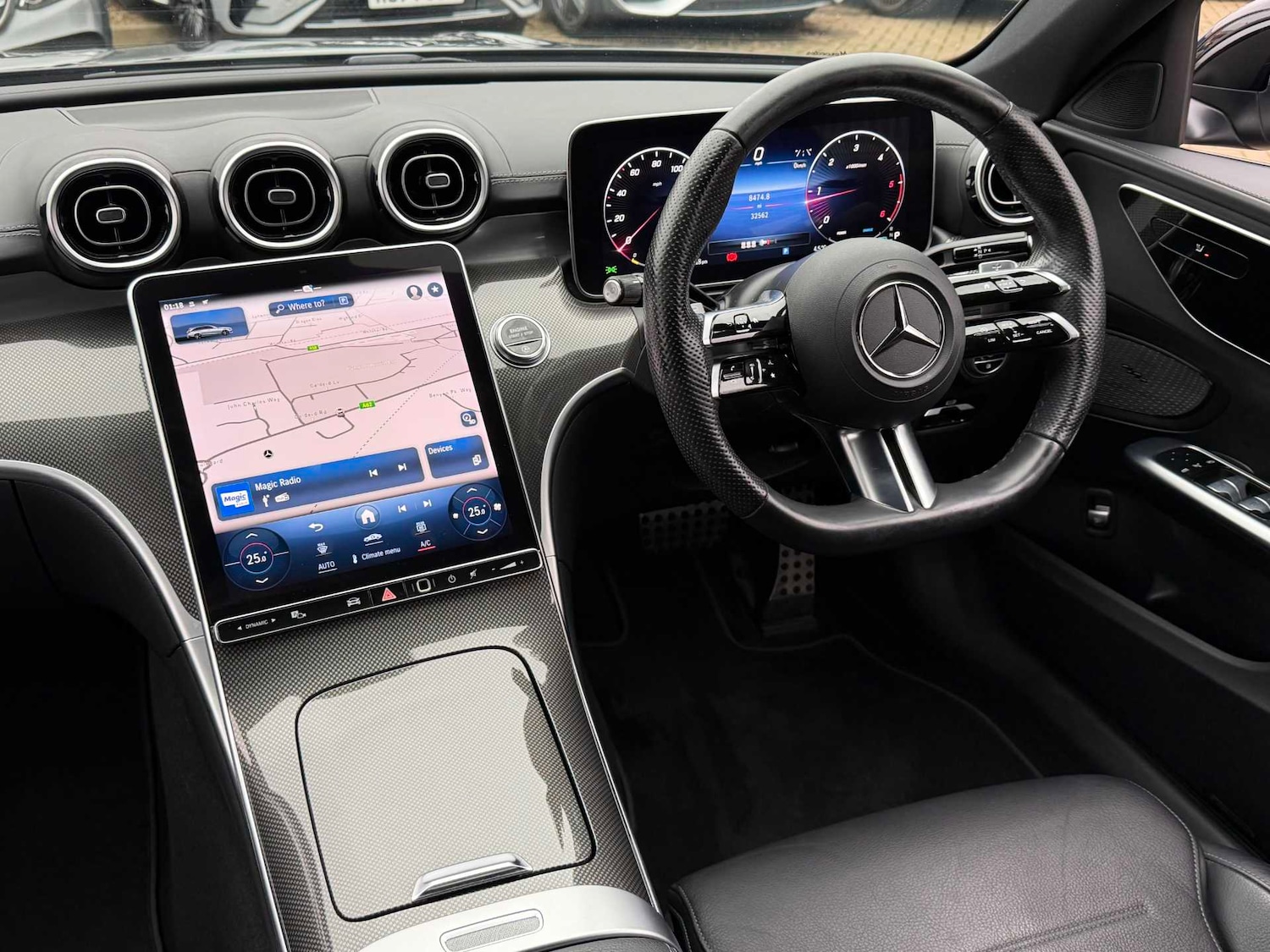 Used Mercedes-Benz C Class 2023 for sale - 77361270: Photo 4