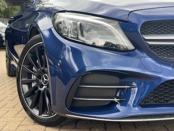 Used Mercedes-Benz C-Class 2019 for sale - 75649435: Photo