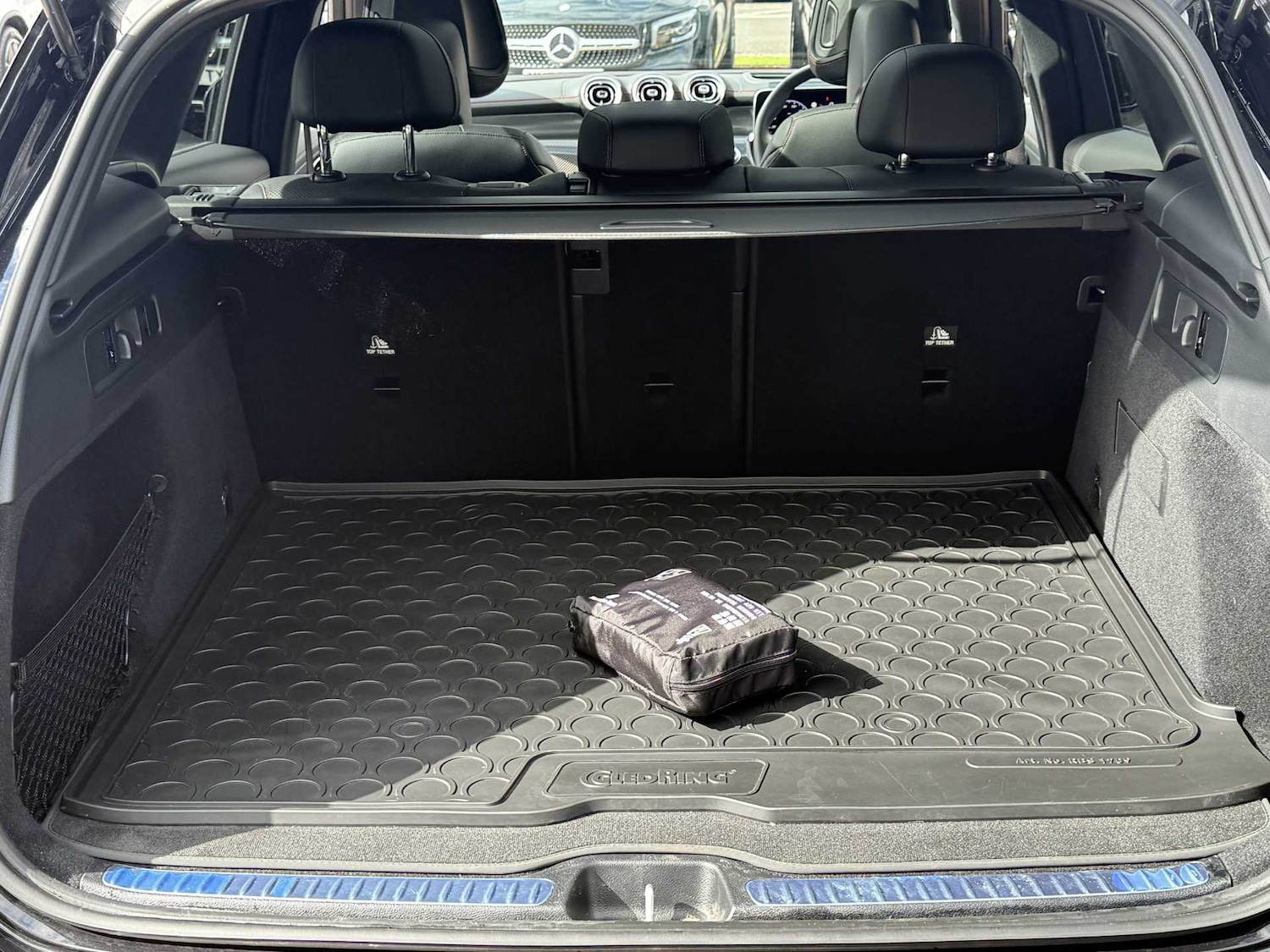 Used Mercedes-Benz GLC 2024 for sale - 76329144: Photo 11