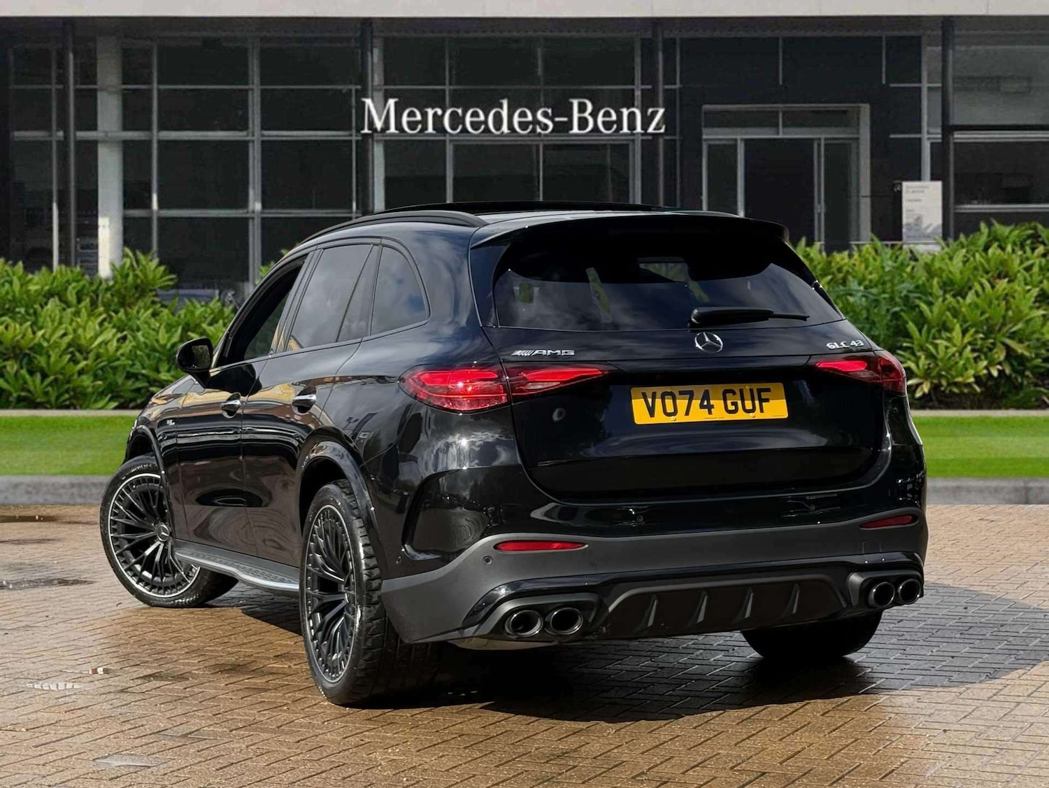 Used Mercedes-Benz GLC 2024 for sale - 76329144: Photo 2