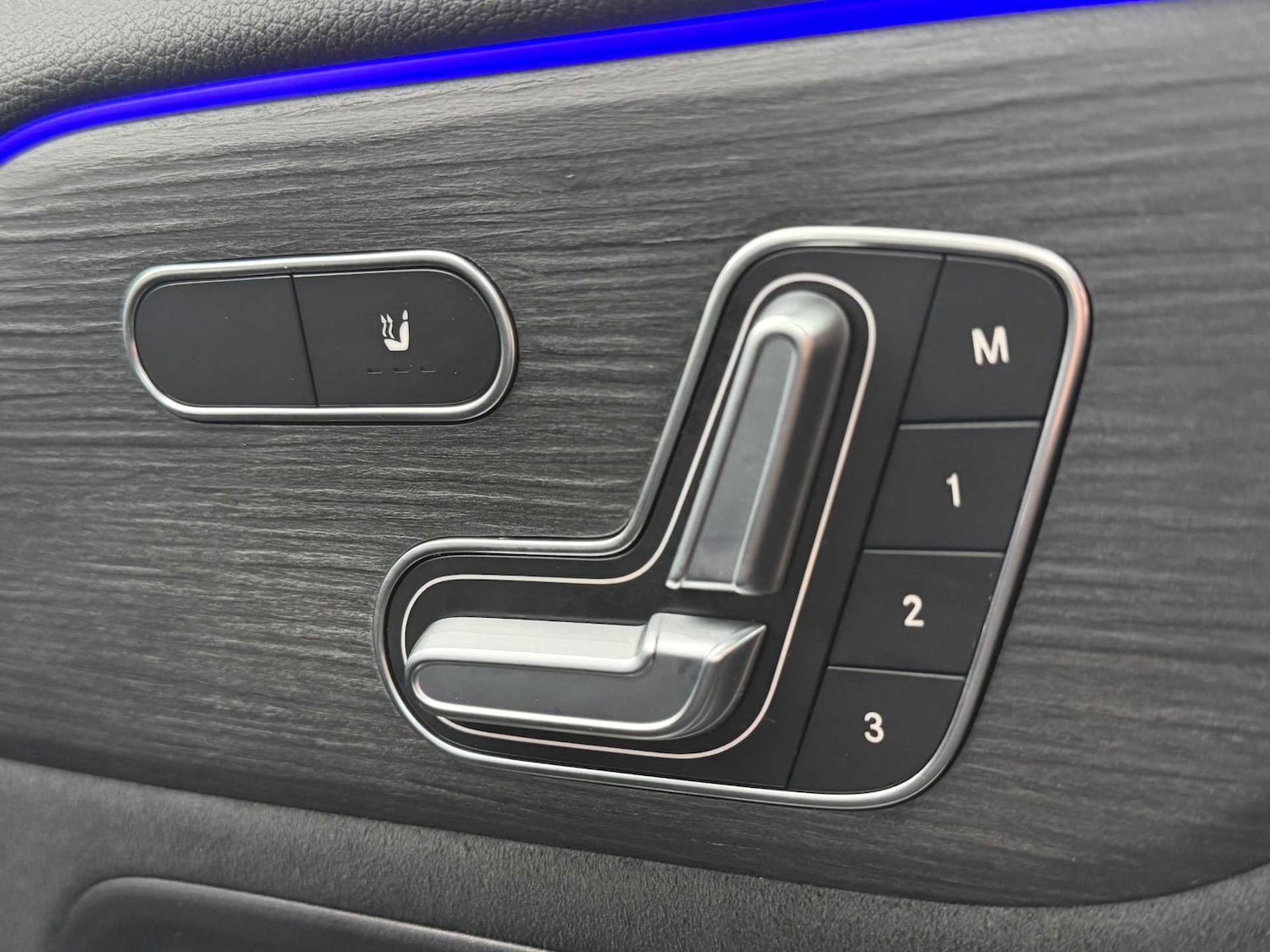 Used Mercedes-Benz EQB 2022 for sale - 76789389: Photo 31