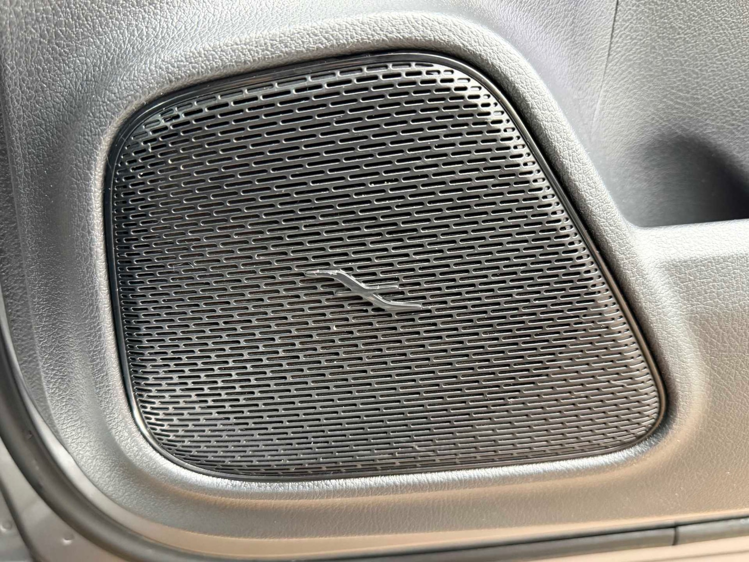 Used Mercedes-Benz EQB 2022 for sale - 76789389: Photo 32