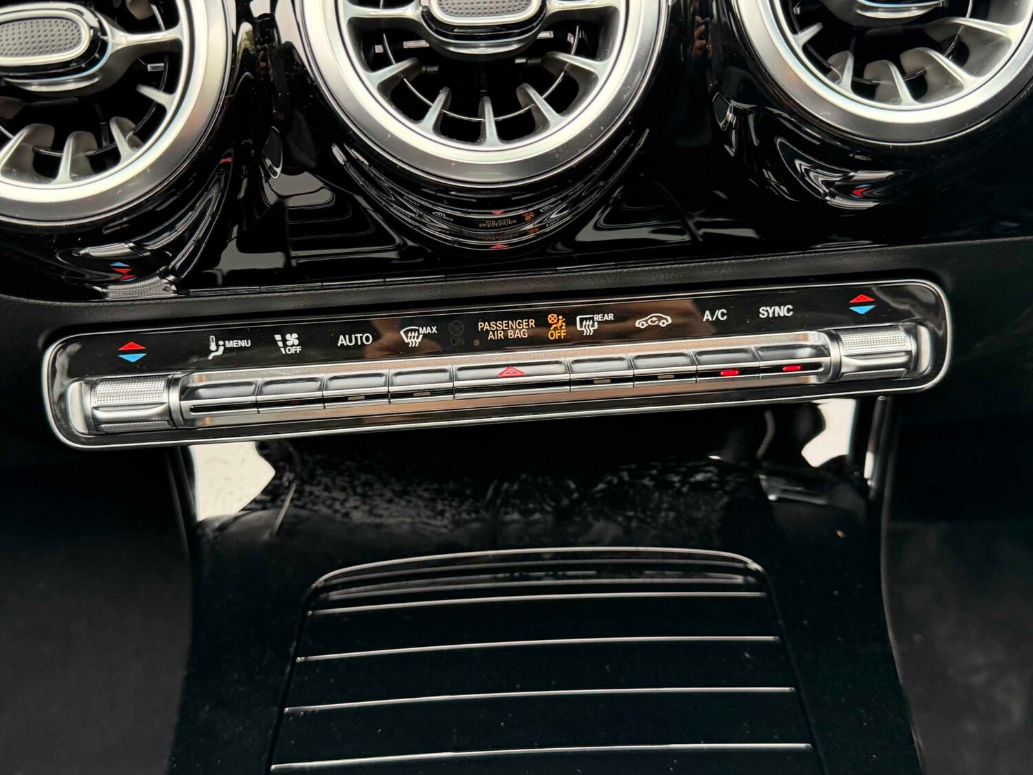 Used Mercedes-Benz A-Class 2024 for sale - 76319063: Photo 30