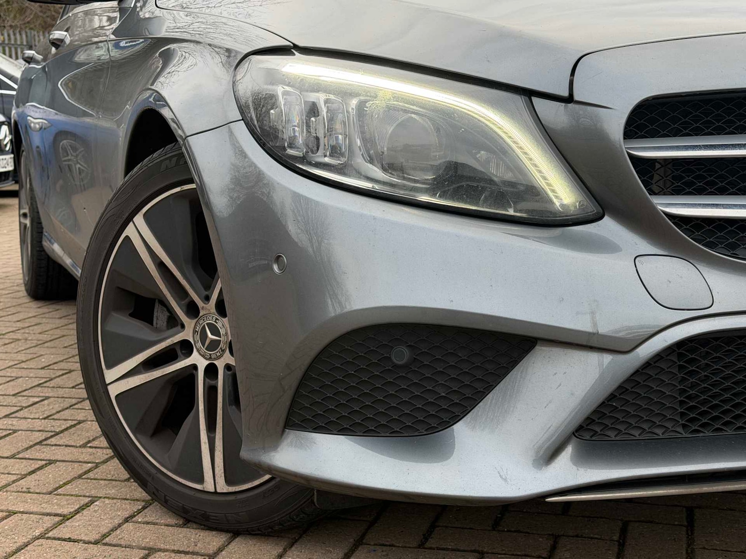 Used Mercedes-Benz C Class 2020 for sale - 77083094: Photo 3