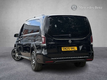 Used Mercedes-Benz V-Class 2025 for sale - 78432670: Photo