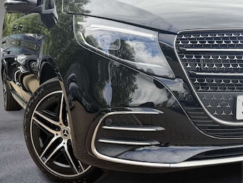 Used Mercedes-Benz V-Class 2025 for sale - 78432670: Photo