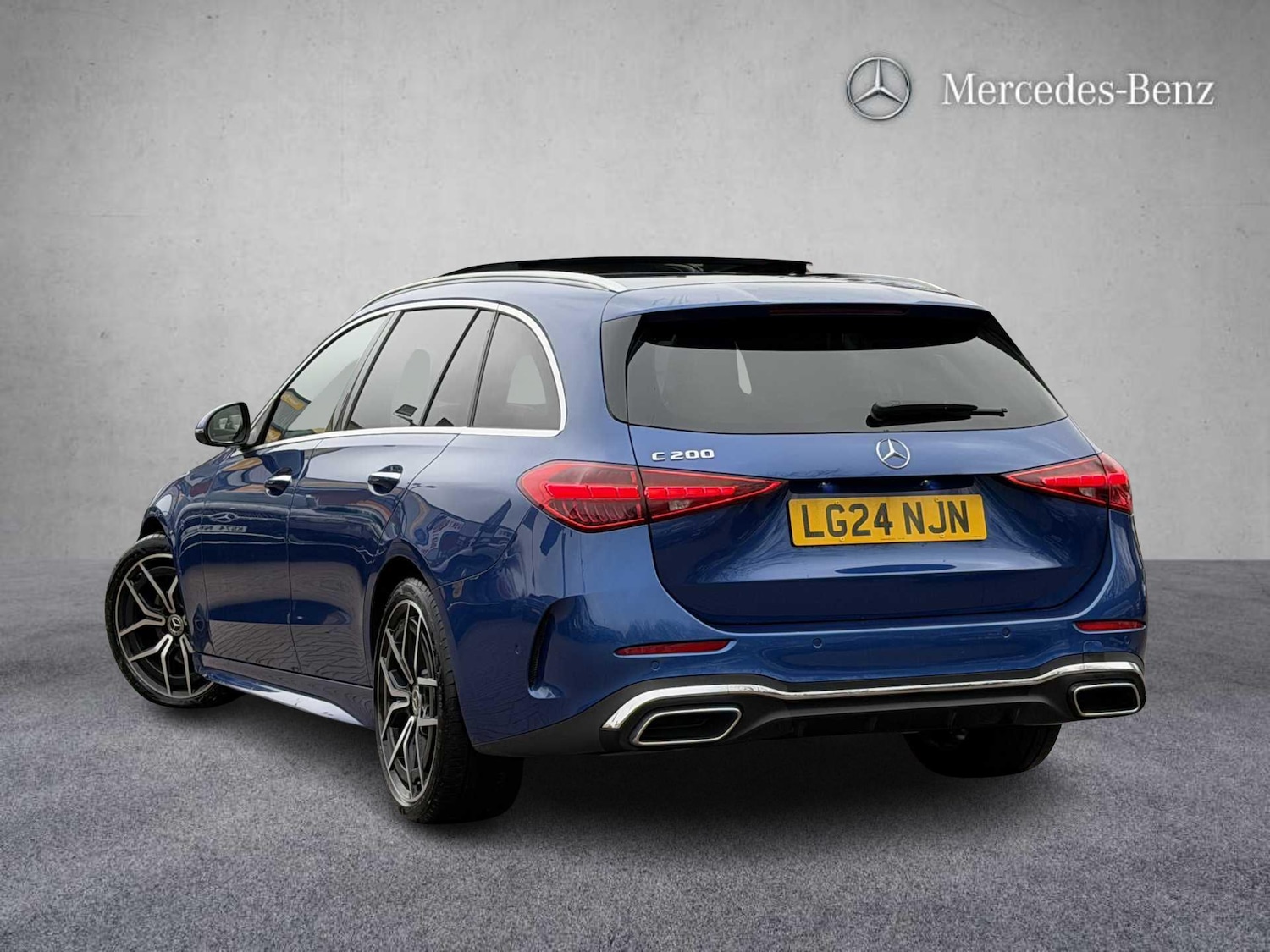 Used Mercedes-Benz C Class 2024 for sale - 77429169: Photo 2