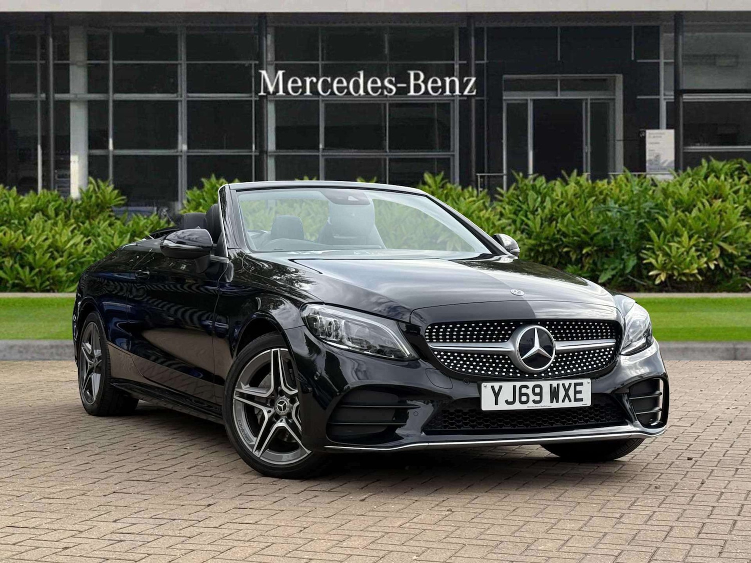 Used Mercedes-Benz C-Class 2019 for sale - 76087953: Photo 1