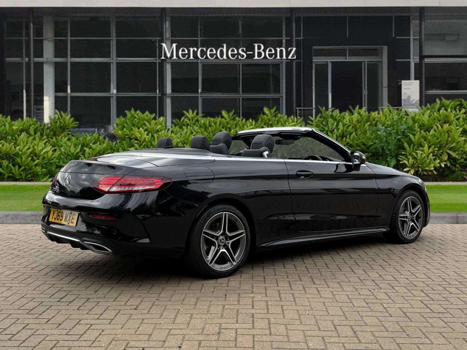 Used Mercedes-Benz C-Class 2019 for sale - 76087953: Photo 14