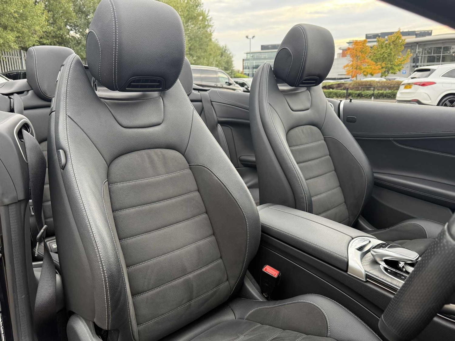 Used Mercedes-Benz C-Class 2019 for sale - 76087953: Photo 32