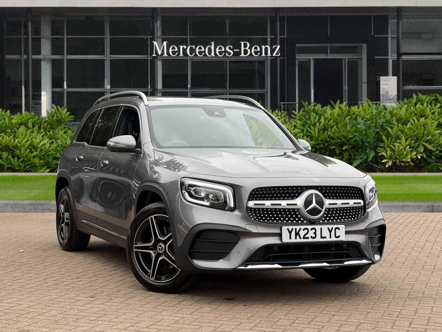 Used Mercedes-Benz GLB 2023 for sale - 76205261: Photo 1