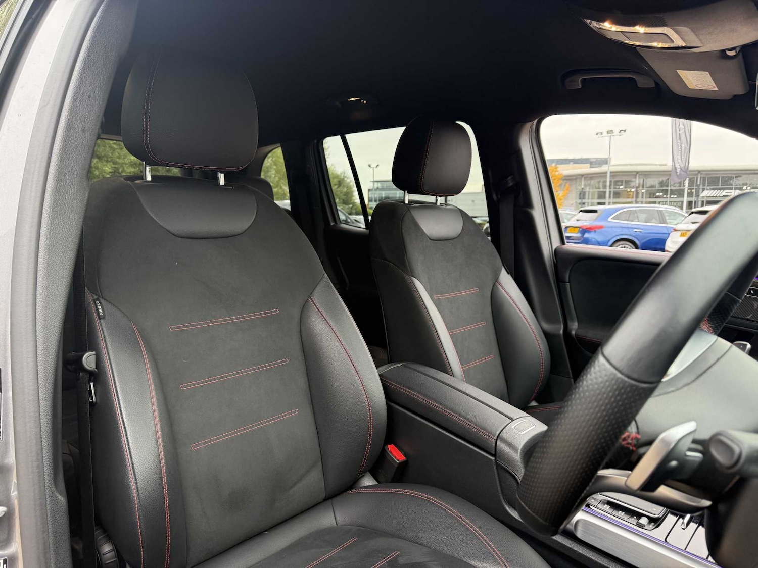 Used Mercedes-Benz GLB 2023 for sale - 76205261: Photo 33