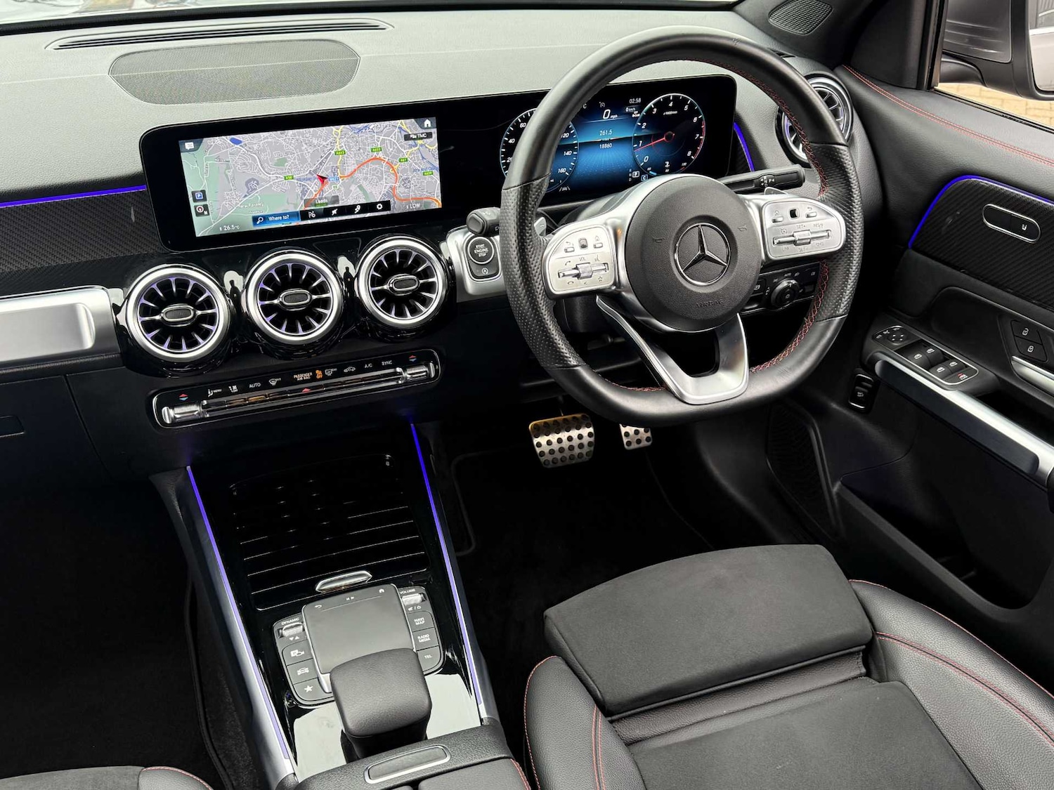 Used Mercedes-Benz GLB 2023 for sale - 76205261: Photo 4