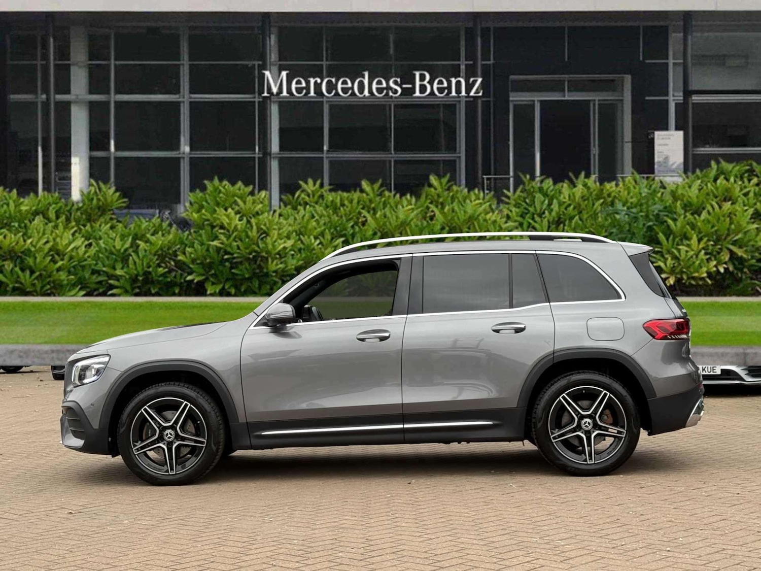 Used Mercedes-Benz GLB 2023 for sale - 76205261: Photo 8