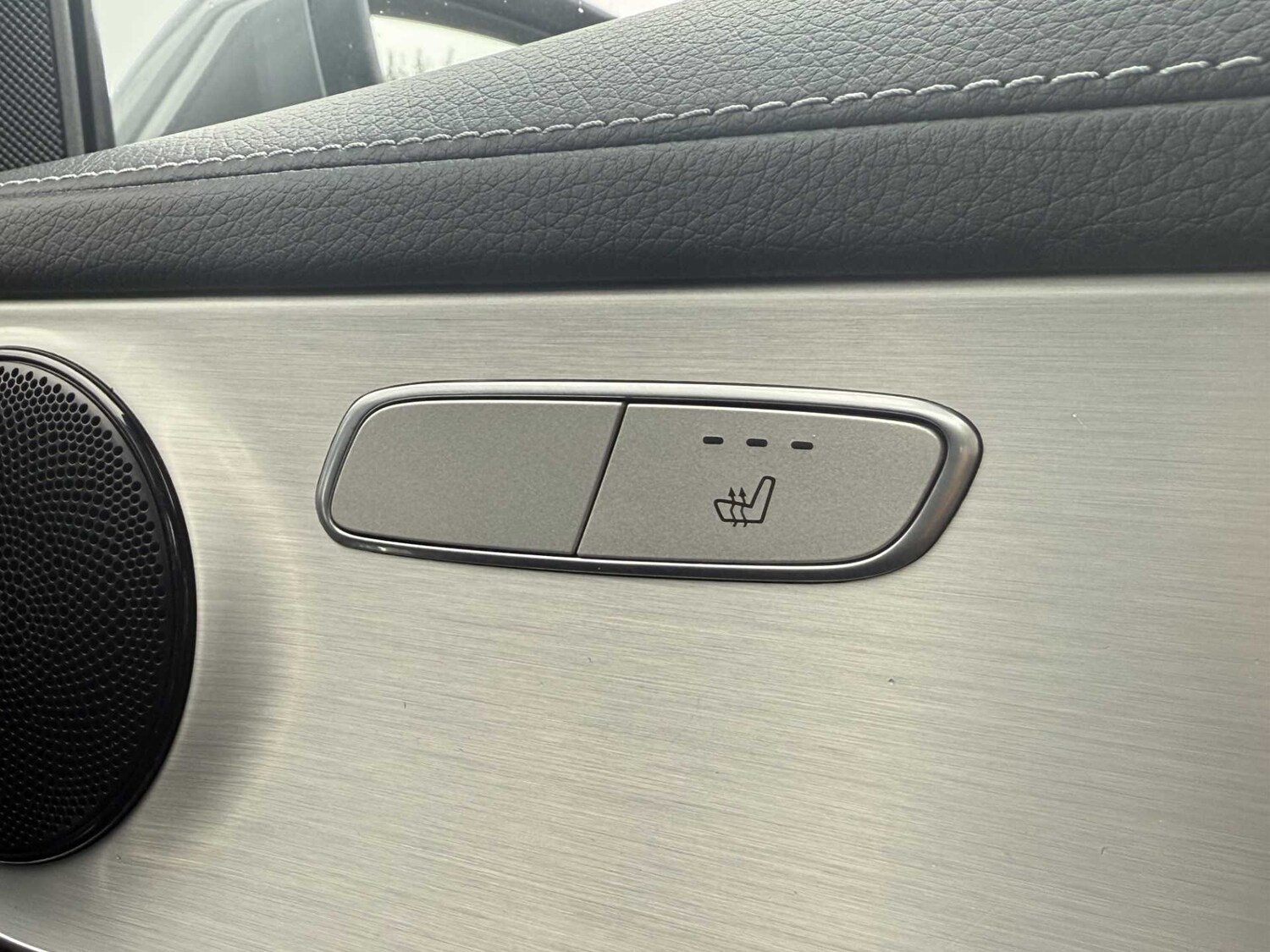 Used Mercedes-Benz GLC 2022 for sale - 75818491: Photo 31