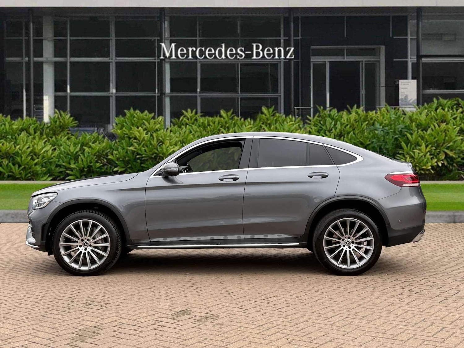 Used Mercedes-Benz GLC 2022 for sale - 75818491: Photo 8