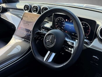 Used Mercedes-Benz GLC 2024 for sale - 78077161: Photo