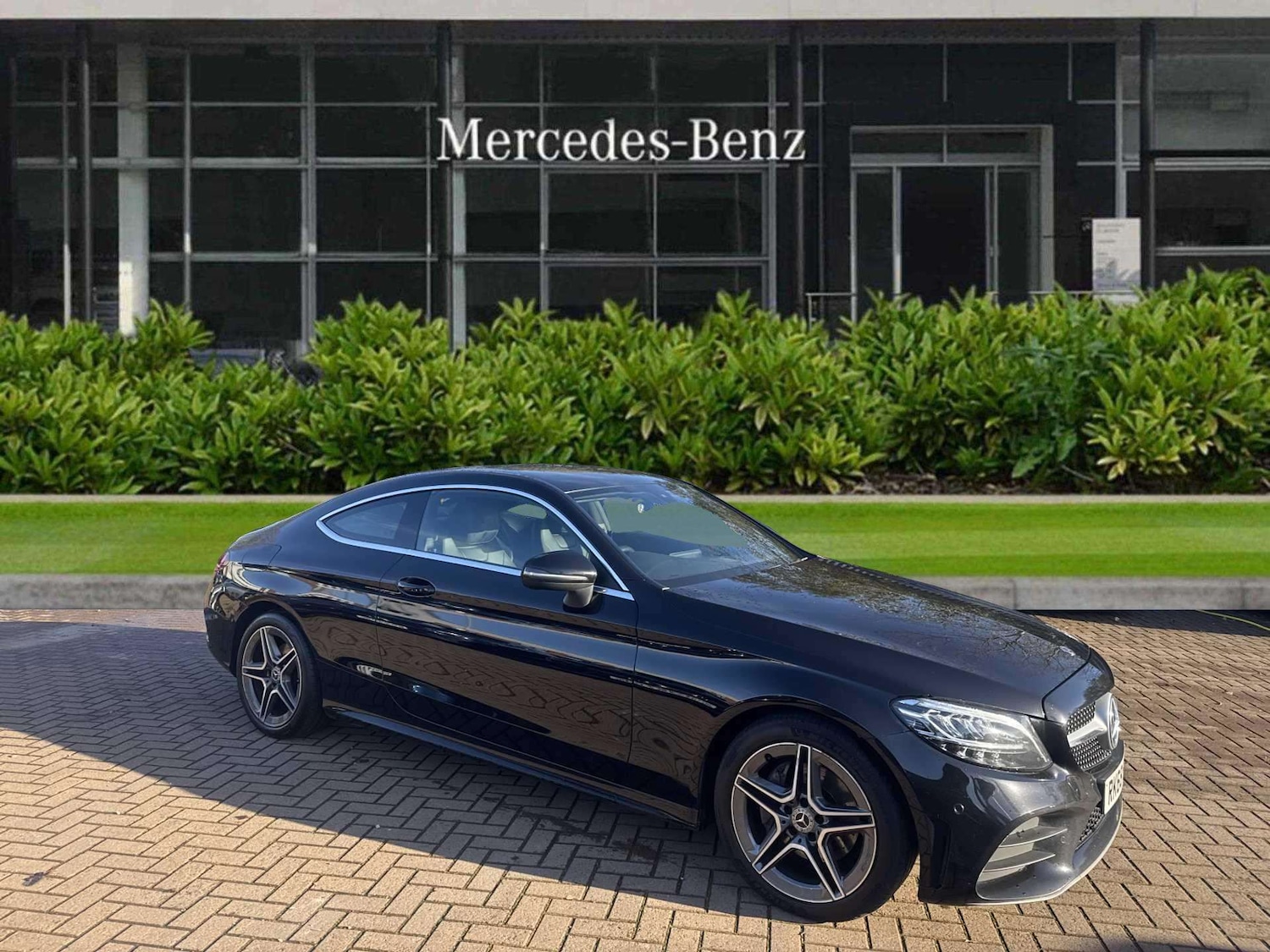 Used Mercedes-Benz C Class 2018 for sale - 76575922: Photo 9