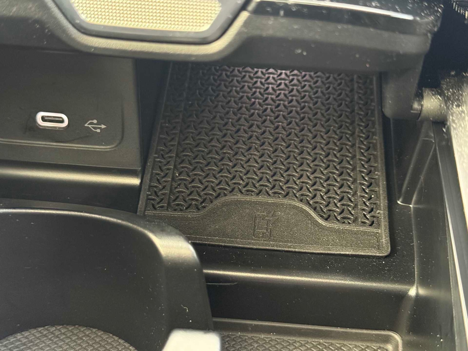 Used Mercedes-Benz C Class 2023 for sale - 76362662: Photo 32