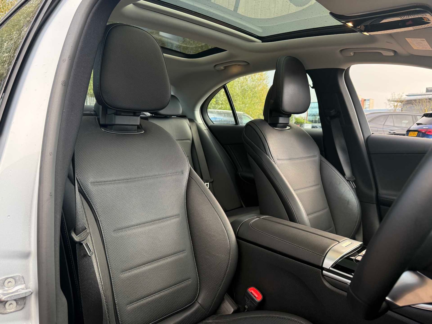 Used Mercedes-Benz C Class 2023 for sale - 76362662: Photo 34