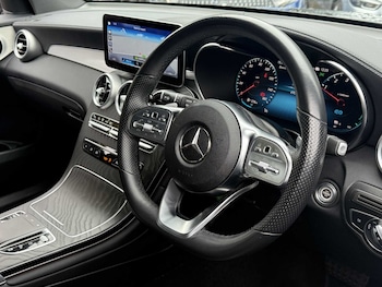 Used Mercedes-Benz GLC 2021 for sale - 76141700: Photo