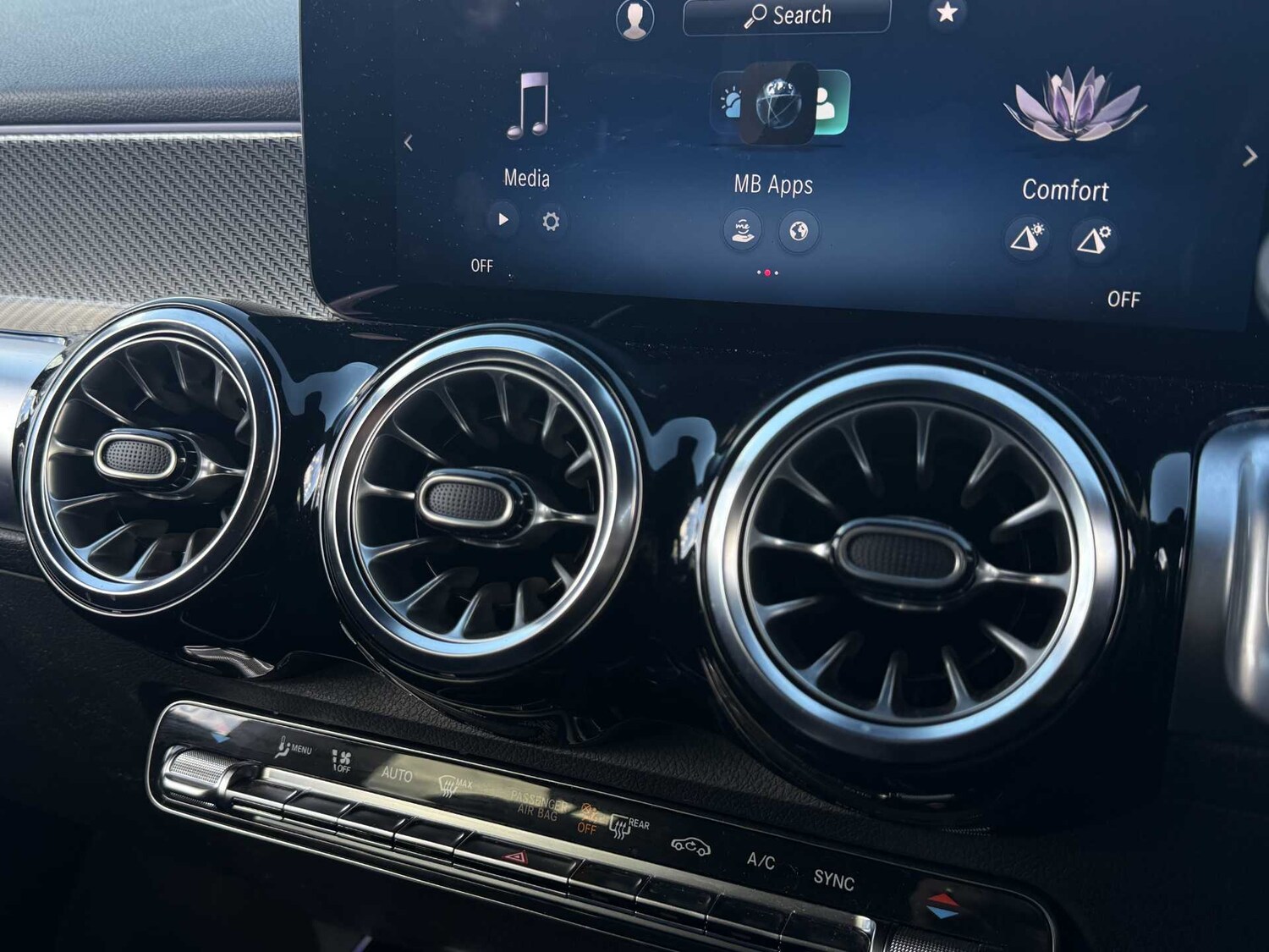 Used Mercedes-Benz GLB 2024 for sale - 76156112: Photo 29