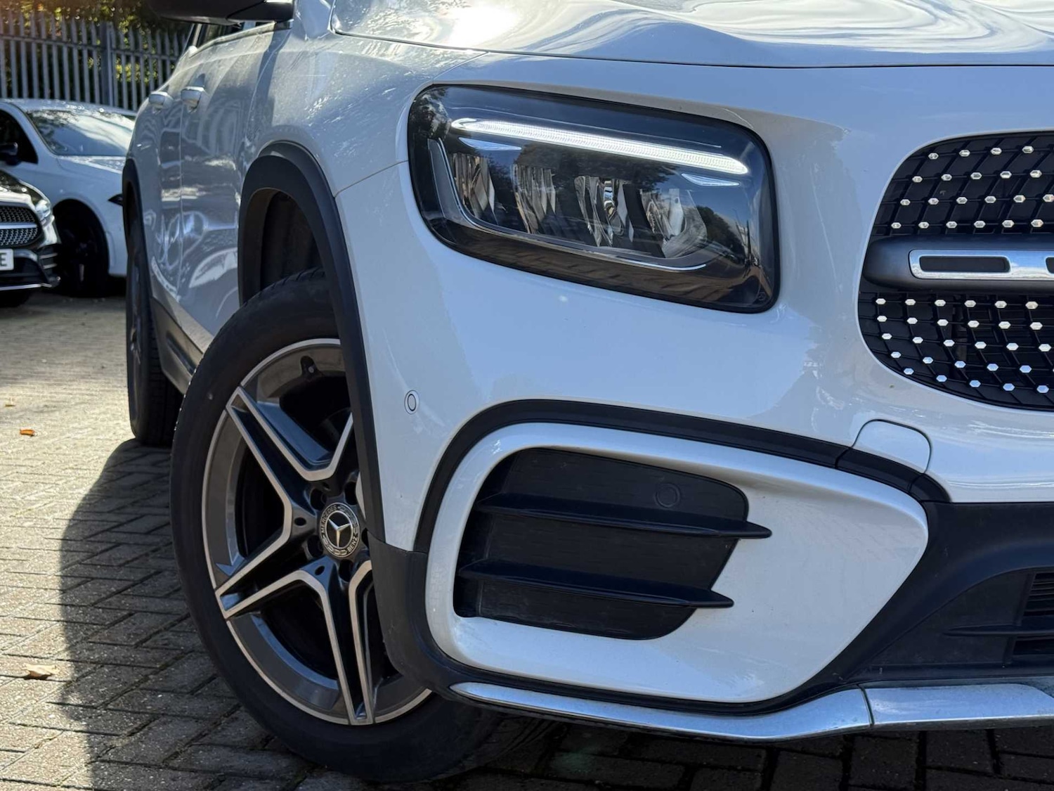 Used Mercedes-Benz GLB 2024 for sale - 76156112: Photo 3