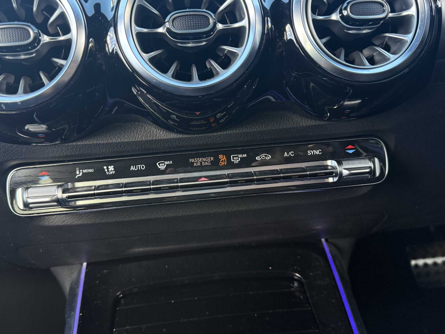 Used Mercedes-Benz GLB 2024 for sale - 76156112: Photo 30