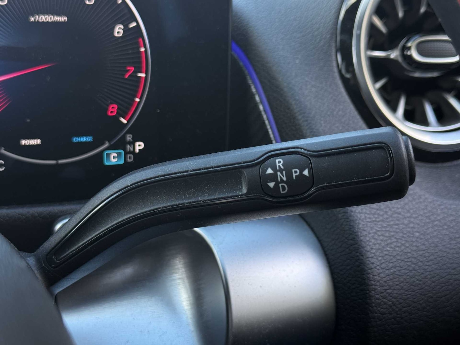 Used Mercedes-Benz GLB 2024 for sale - 76156112: Photo 32