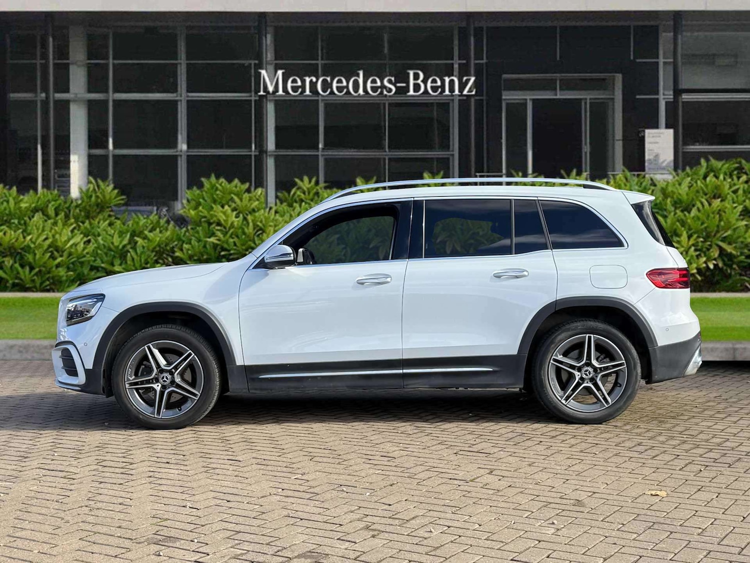 Used Mercedes-Benz GLB 2024 for sale - 76156112: Photo 8