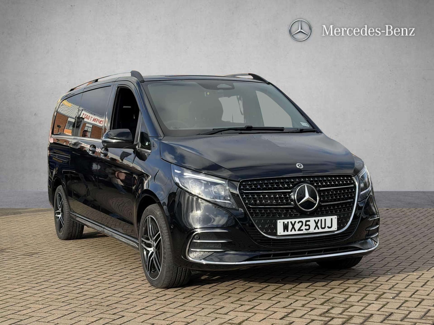 Used Mercedes-Benz V-Class 2025 for sale - 77589252: Photo 5