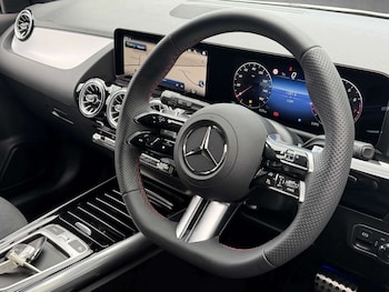 Used Mercedes-Benz GLA 2025 for sale - 77913622: Photo