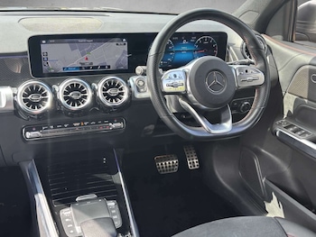 Used Mercedes-Benz GLB 2023 for sale - 79027765: Photo