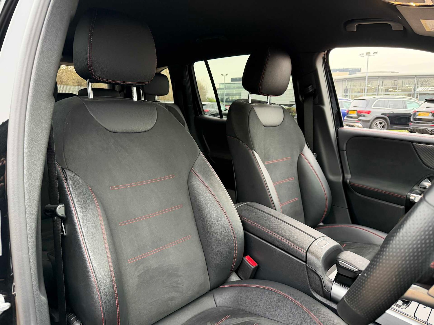 Used Mercedes-Benz GLB 2022 for sale - 77134757: Photo 33