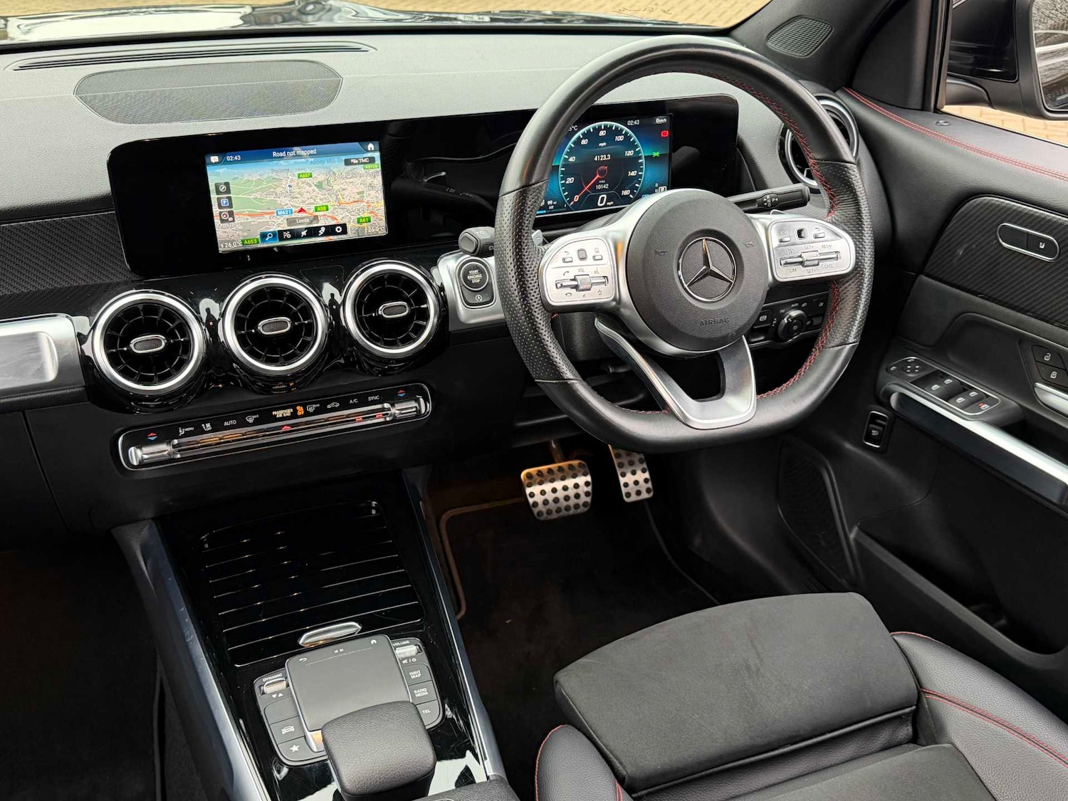 Used Mercedes-Benz GLB 2022 for sale - 77134757: Photo 4