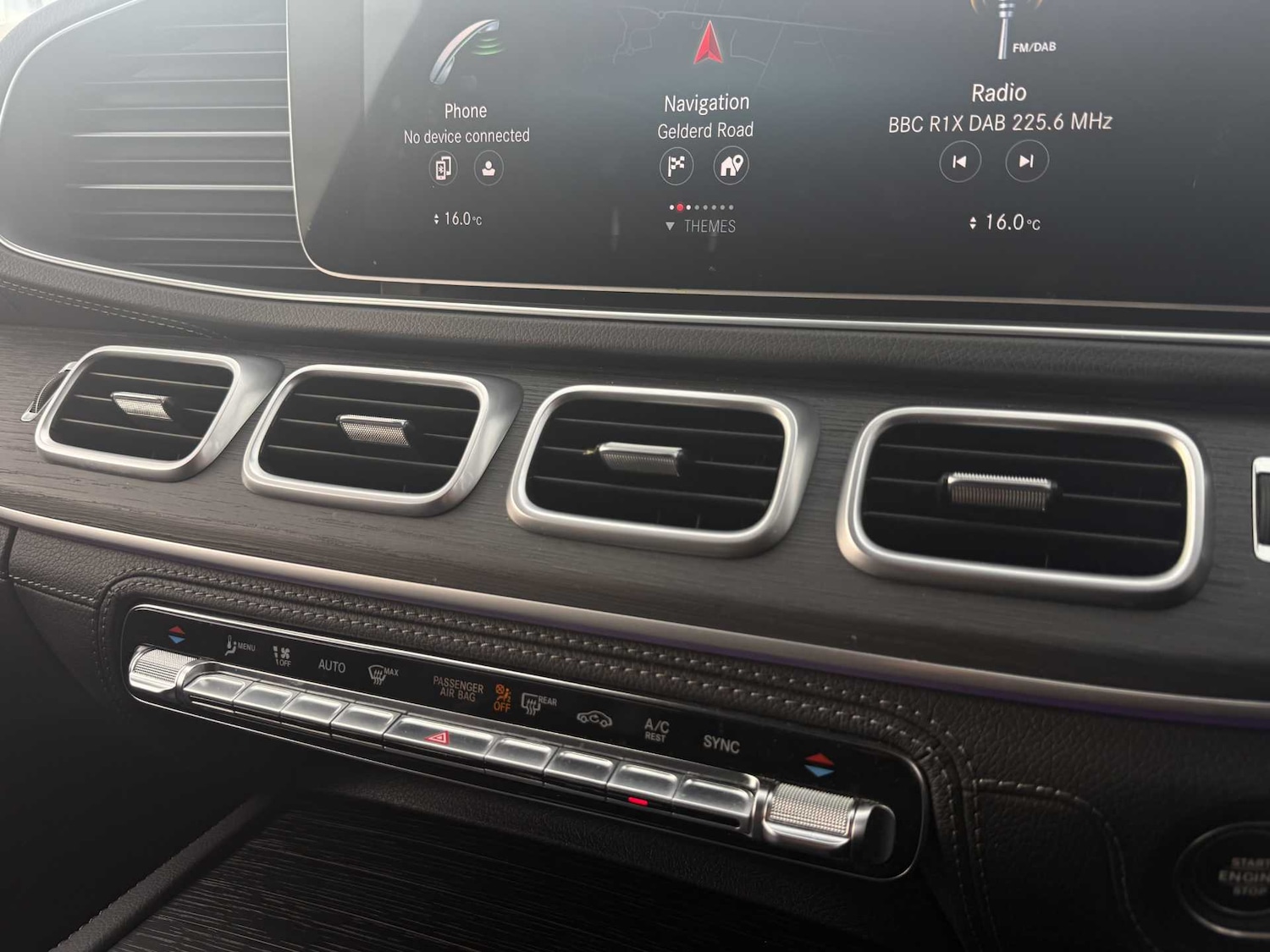 Used Mercedes-Benz GLE 2022 for sale - 76125829: Photo 28