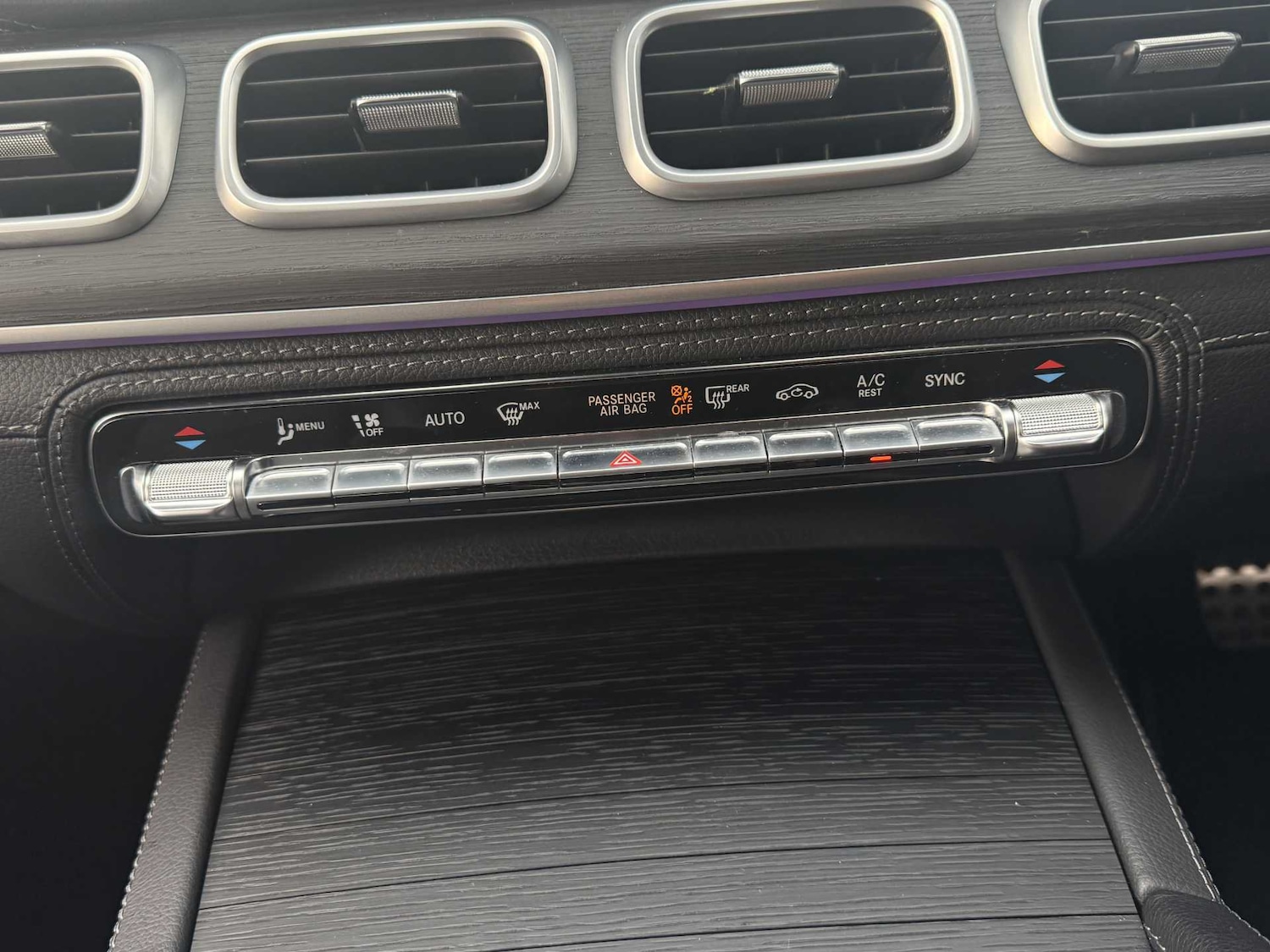 Used Mercedes-Benz GLE 2022 for sale - 76125829: Photo 29