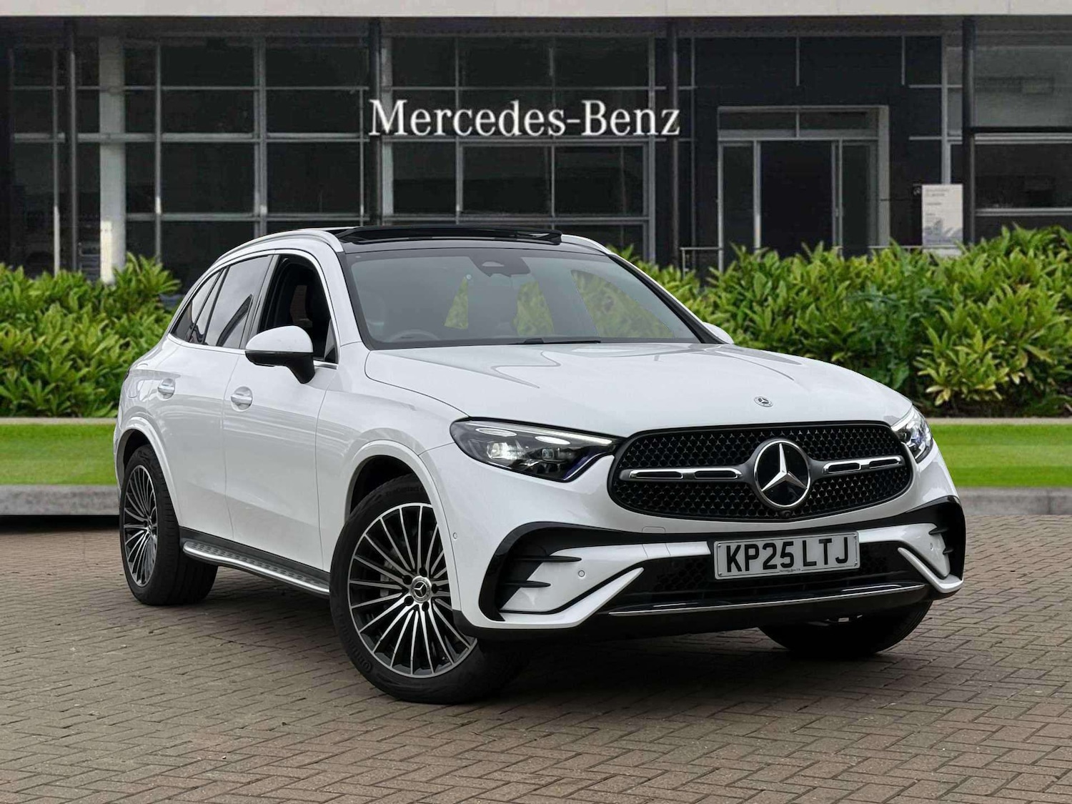 Used Mercedes-Benz GLC 2025 for sale - 76205163: Photo 1