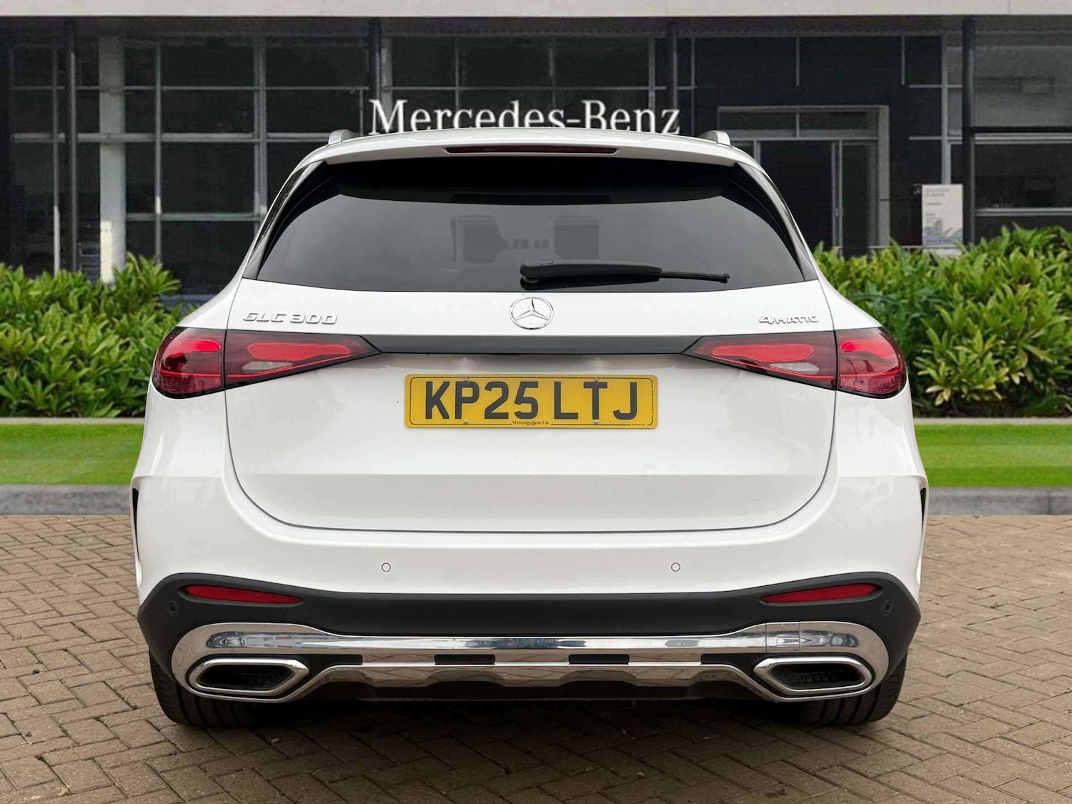 Used Mercedes-Benz GLC 2025 for sale - 76205163: Photo 10