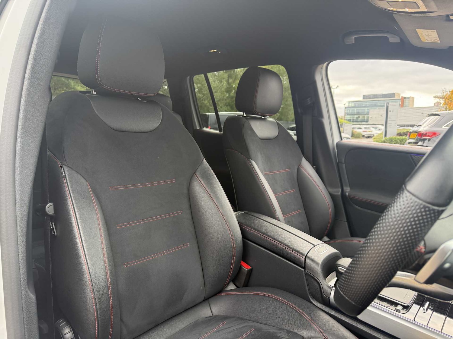 Used Mercedes-Benz GLB 2022 for sale - 76191989: Photo 33