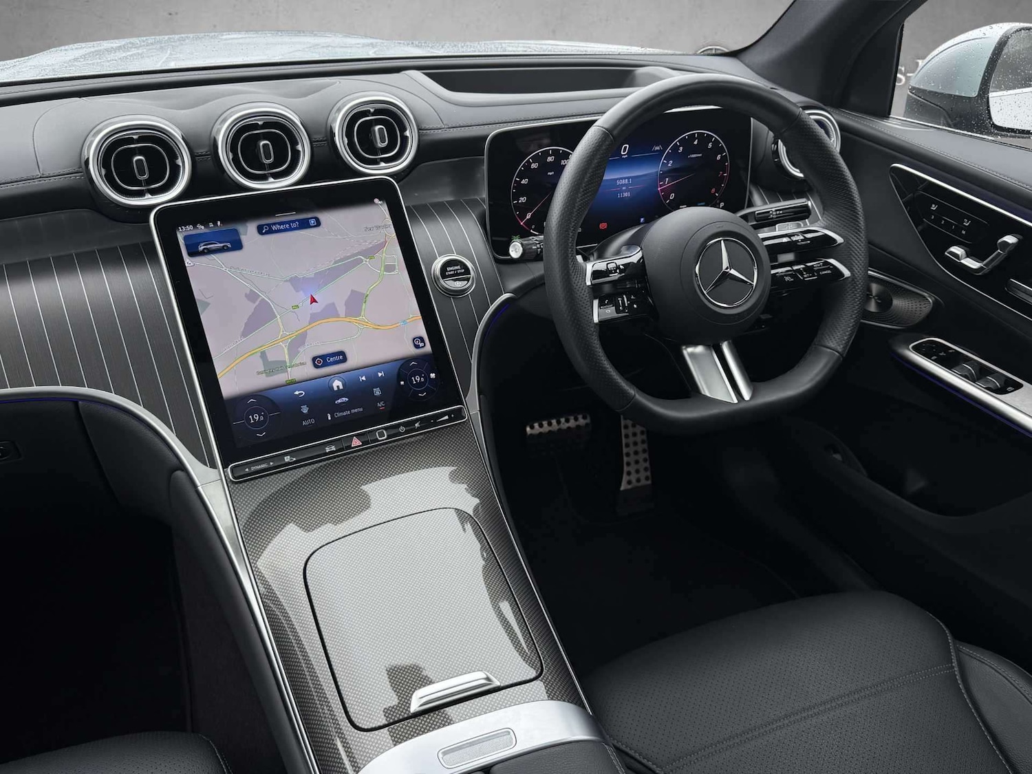 Used Mercedes-Benz GLC 2024 for sale - 77397964: Photo 4