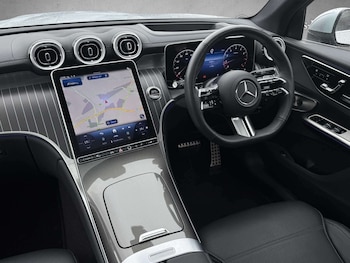 Used Mercedes-Benz GLC 2024 for sale - 77397964: Photo