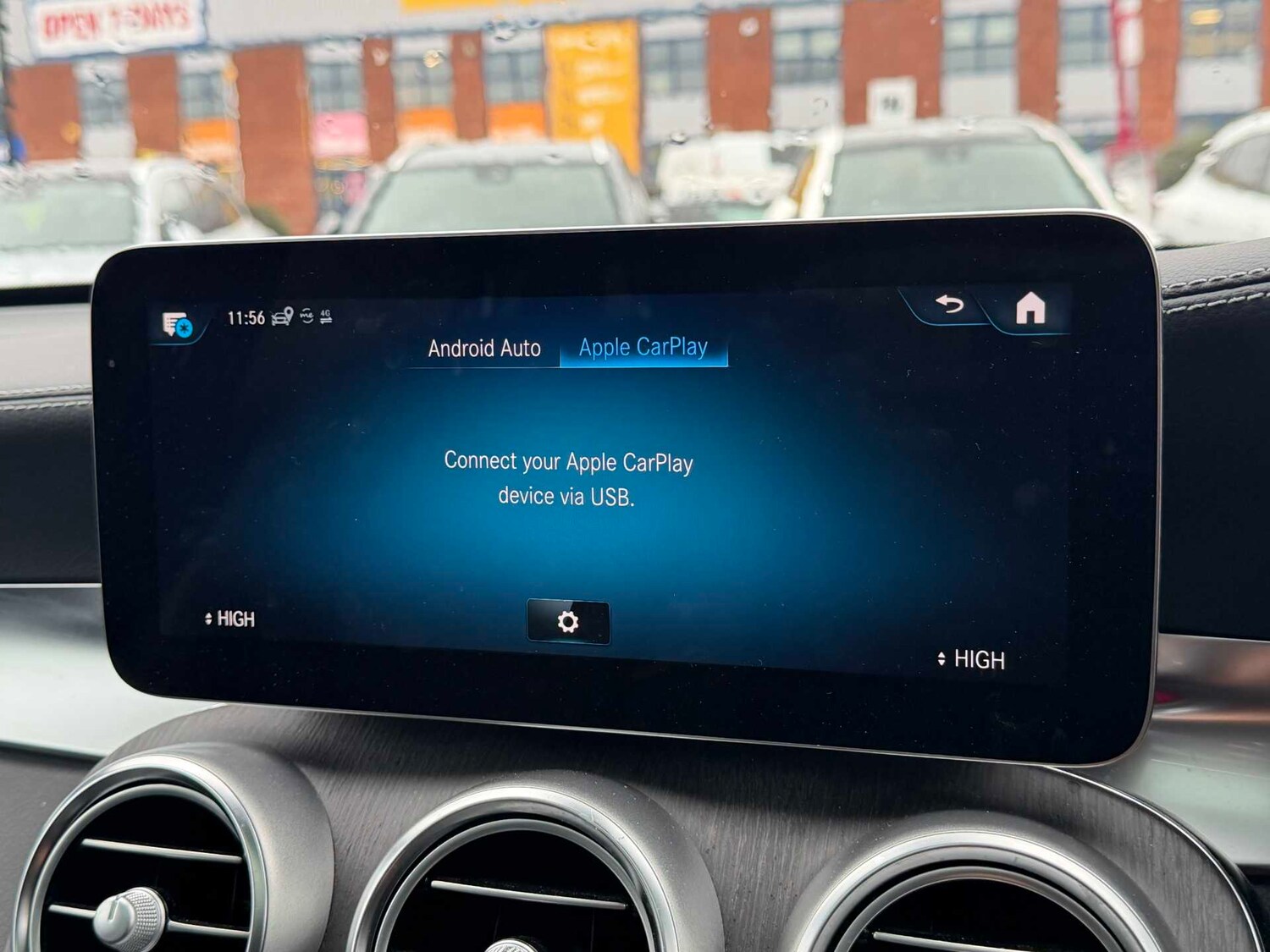 Used Mercedes-Benz GLC 2021 for sale - 77472577: Photo 28