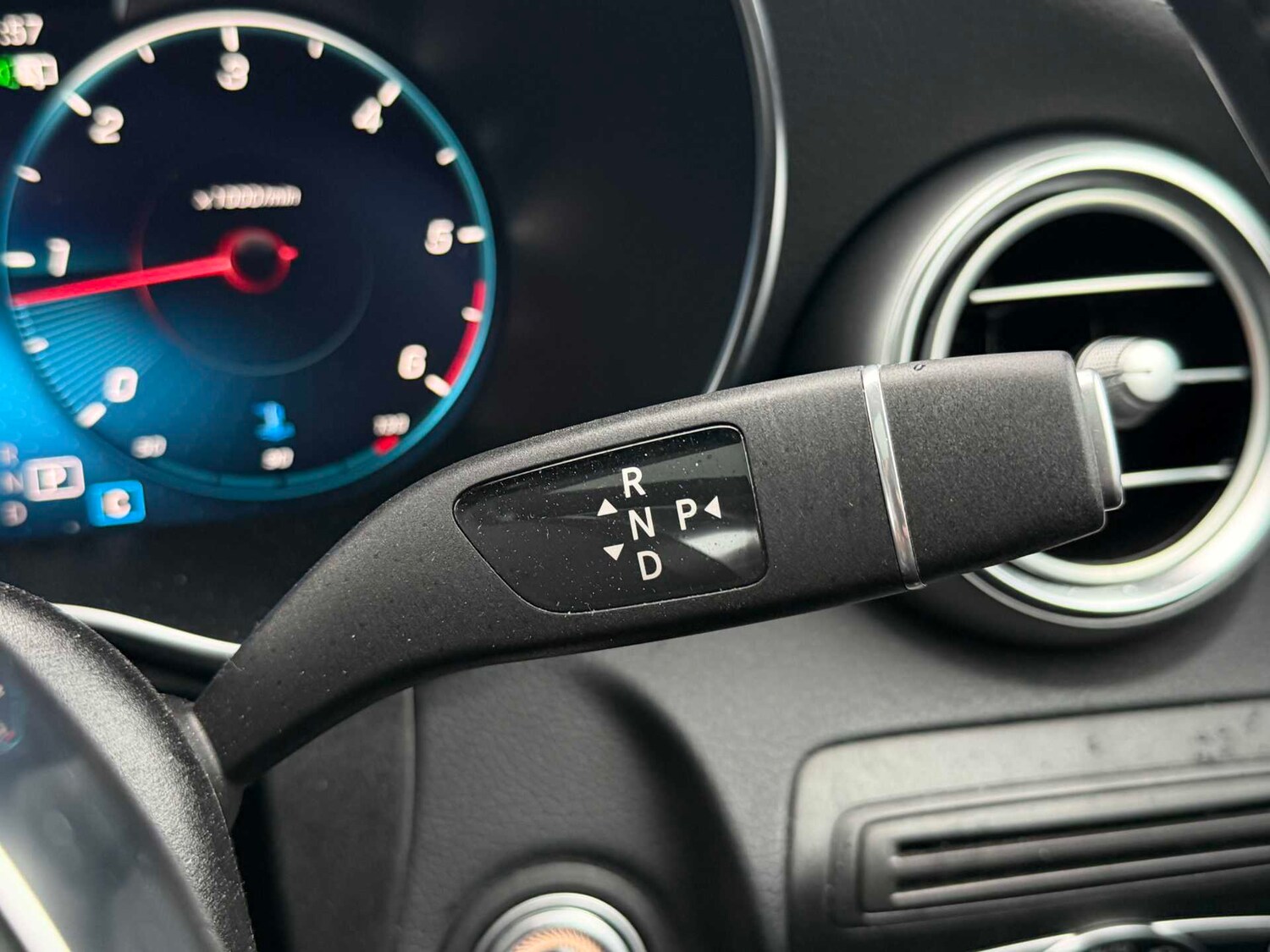 Used Mercedes-Benz GLC 2021 for sale - 77472577: Photo 33