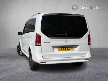 Used Mercedes-Benz V-Class 2023 for sale - 77995784: Photo